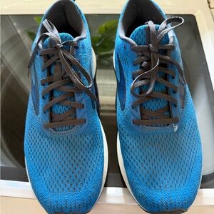 Brooks Blue Men's Running Shoes with Gray Accents